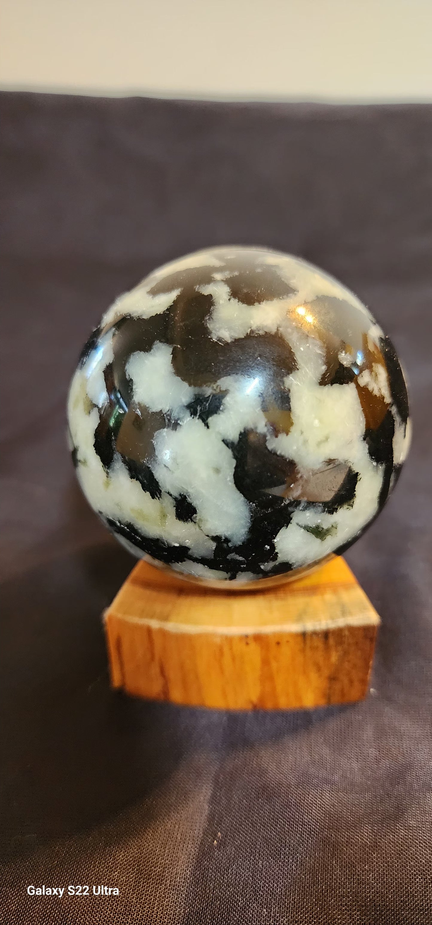 Black and White Jade