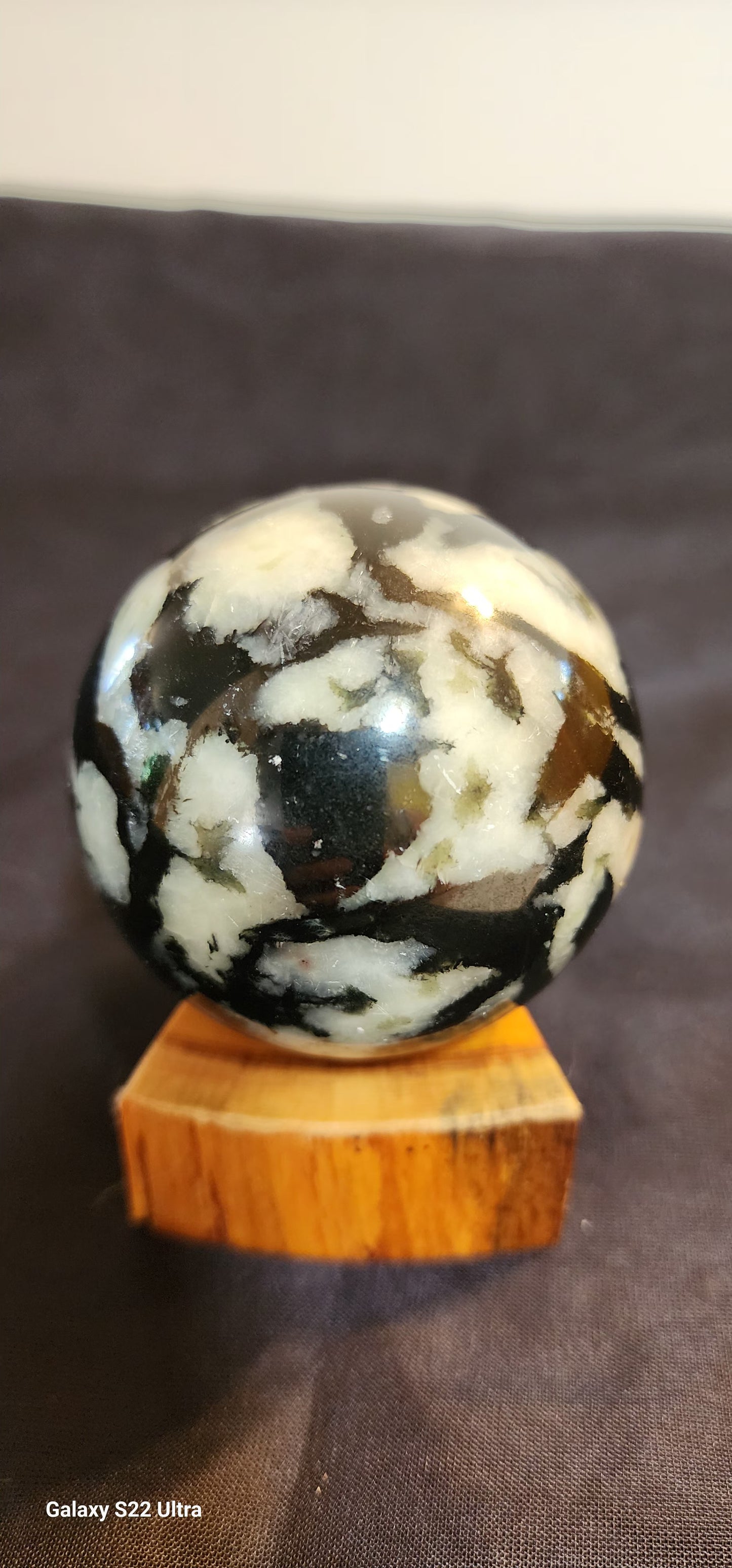 Black and White Jade