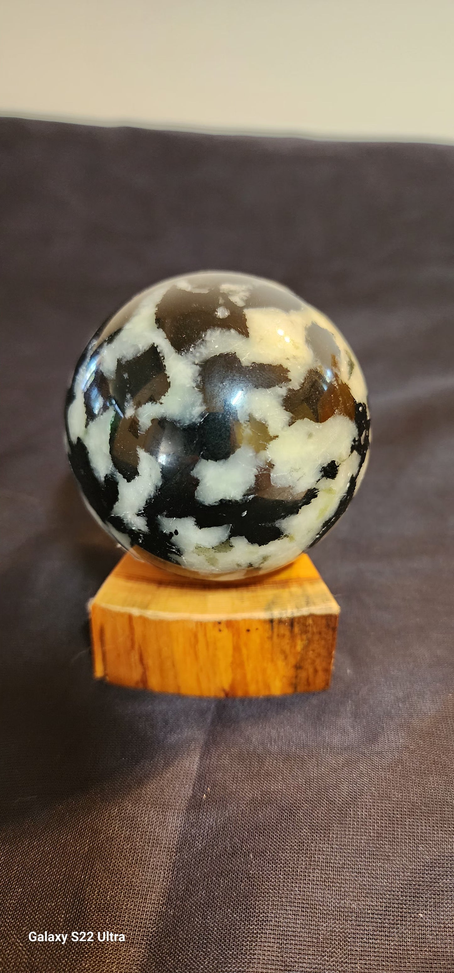 Black and White Jade