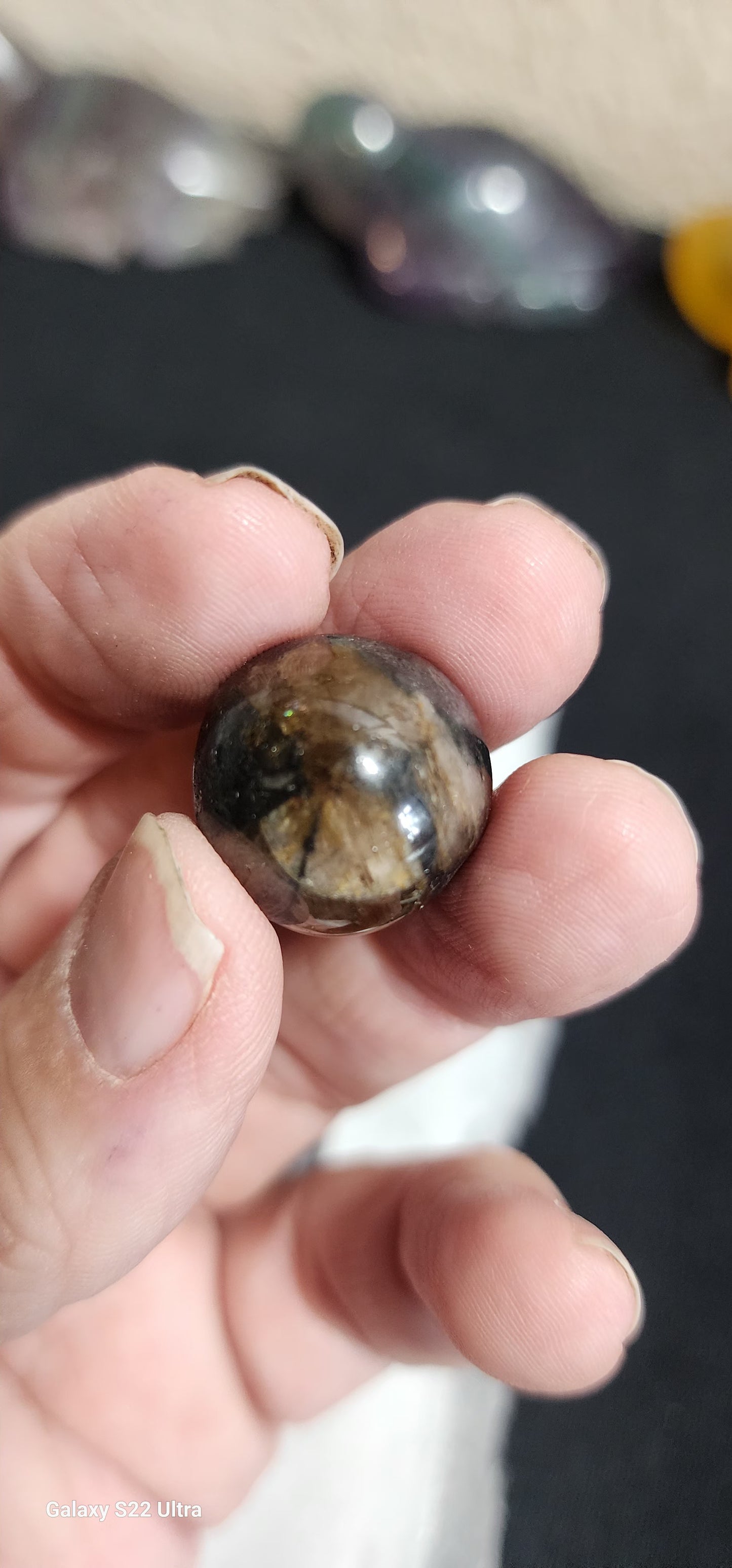 Chiastalite mini spheres