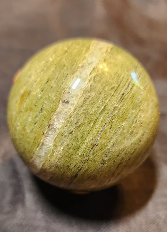 Green 1000 Layer Garden Quartz