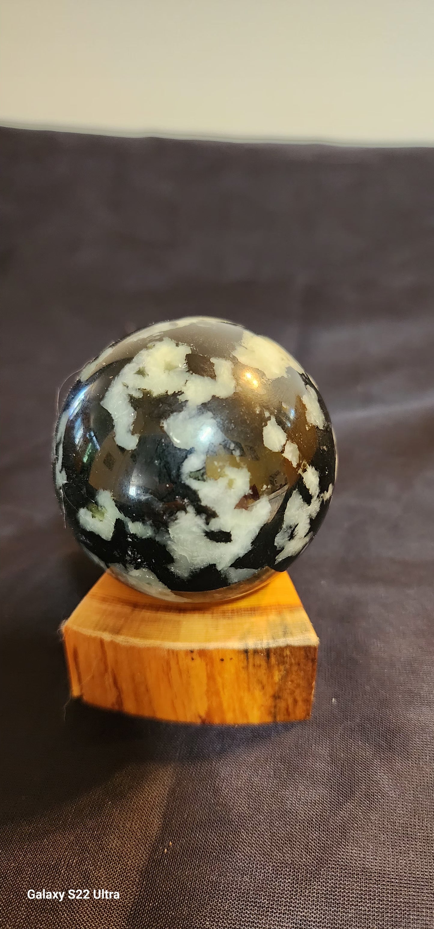 Black and White Jade